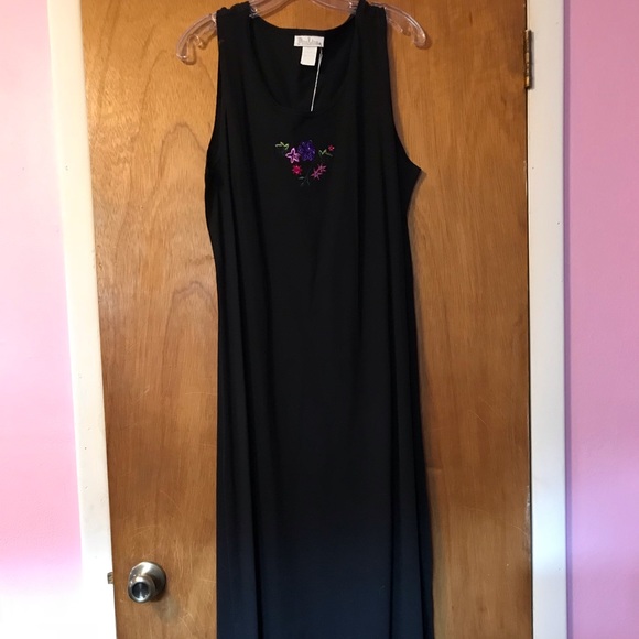 Sleeveless long Dress (1XL) - Picture 1 of 4
